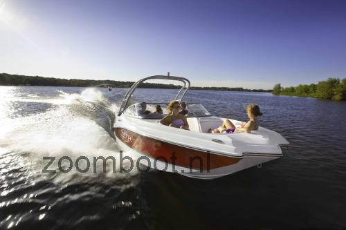 Rinker 220 MTX specificaties 